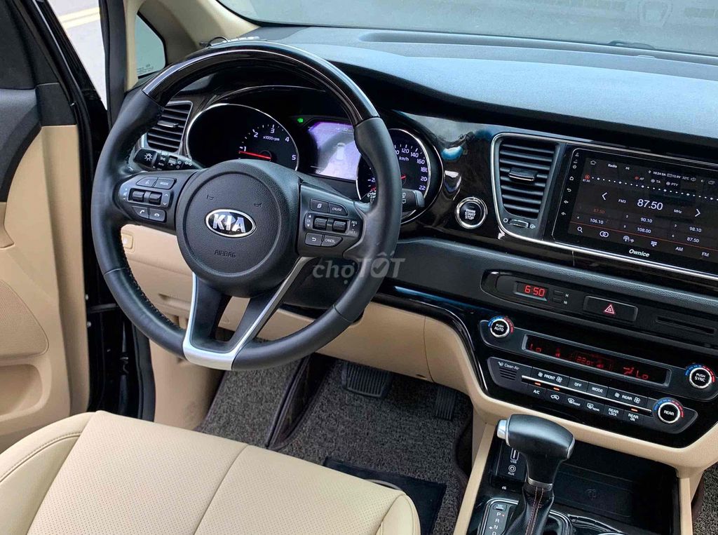 Sedona 2019 Full Dầu - 90000 km - 779tr Còn TL. Mua bán Ô tô tại Quận 7 Tp Hồ Chí Minh được đăng bởi Dương Quốc Việt hình 14