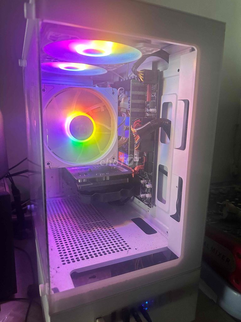 Intel X99E Xeon E5-2680 v4 16GB RX 560 Trắng. Mua bán Máy tính để bàn tại Quận 12 Tp Hồ Chí Minh được đăng bởi Duy Bảo hình 1