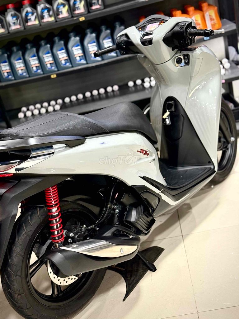 SH150i 2023 ABS Lướt chính chủ ký ( Hỗ trợ GÓP ) 🌈. Mua bán Xe máy tại Thị xã Phú Mỹ Bà Rịa - Vũng Tàu được đăng bởi Cửa Hàng Xe Máy Phú Mỹ hình 2