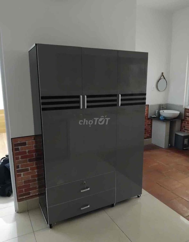 Tủ quần áo Nhựa Đài Loan Xám 1m25x1m8x43cm. Mua bán Tủ, kệ gia đình tại Thành phố Thủ Đức Tp Hồ Chí Minh được đăng bởi Hong Le hình 1
