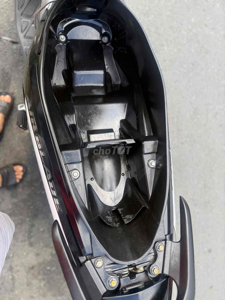 Airblade Fi 2010 GÓP CẦN CCCD ĐỦ 18t TRẢ TRƯỚC 0₫. Mua bán Xe máy tại Quận Ninh Kiều Cần Thơ được đăng bởi XE MÁY HOÀNG YẾN hình 5