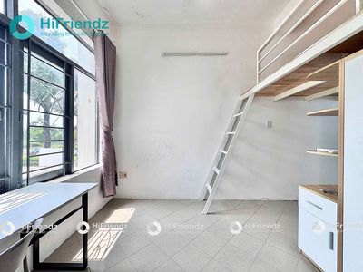 DUPLEX CỬA SỔ LỚN FULL NỘI THẤT GẦN UTH GẦN Ngã Tư HÀNG XANH