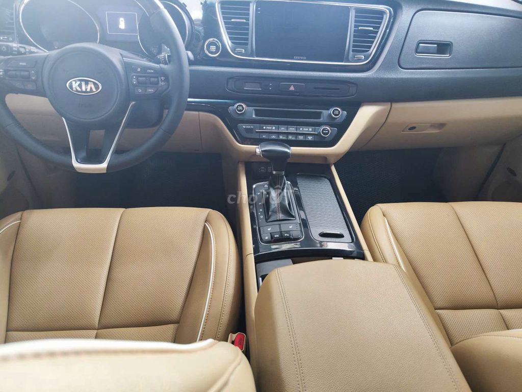 Kia Sedona Full Dầu sản xuất 2018. Mua bán Ô tô tại Quận 8 Tp Hồ Chí Minh được đăng bởi VUONG  hình 11