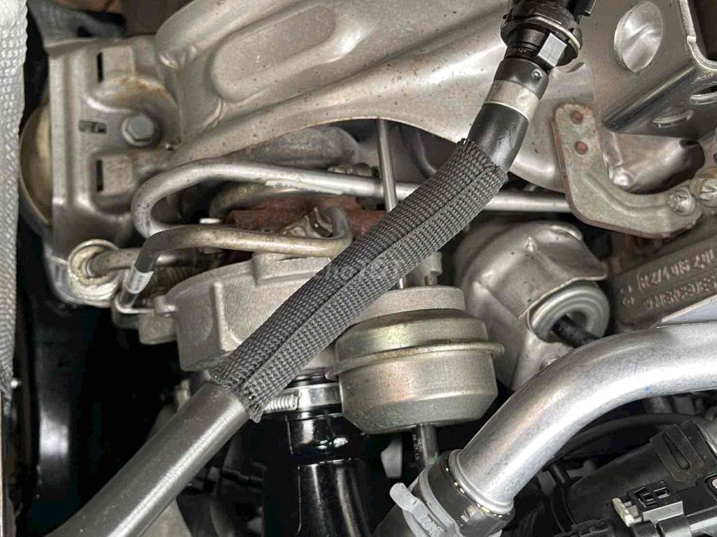 Mercedes Benz GLK Class 2014 250 4MATIC - 77000 km. Mua bán Ô tô tại Quận Cầu Giấy Hà Nội được đăng bởi Nguyễn mạnh trường hình 20