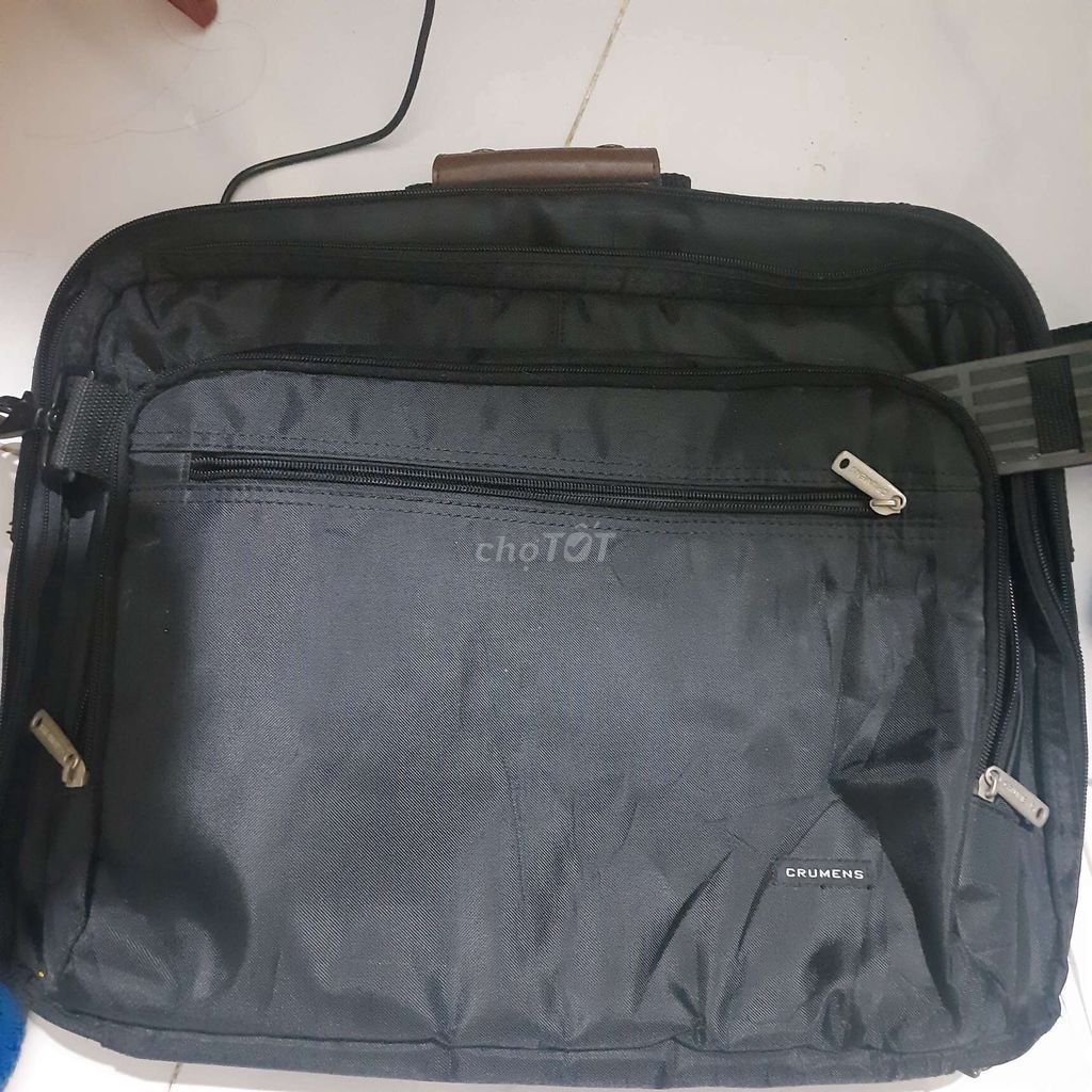 Mình thanh lý 3 túi đựng laptop, hồ sơ