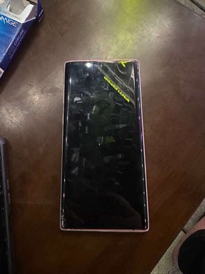 Note 10 bỏ màn. Mua bán Điện thoại tại Quận Hải Châu Đà Nẵng được đăng bởi Hoàng 