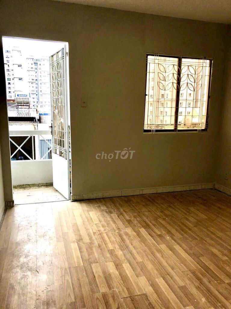 Chung cư căn góc đinh bộ lĩnh, p26, 75m2, 3pn