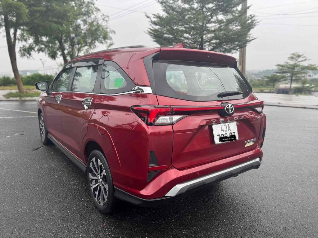 Toyota Veloz Cross 2022 Top 1.5 CVT 9500 km. Mua bán Ô tô tại Quận Cẩm Lệ Đà Nẵng được đăng bởi Anh Tân hình 12