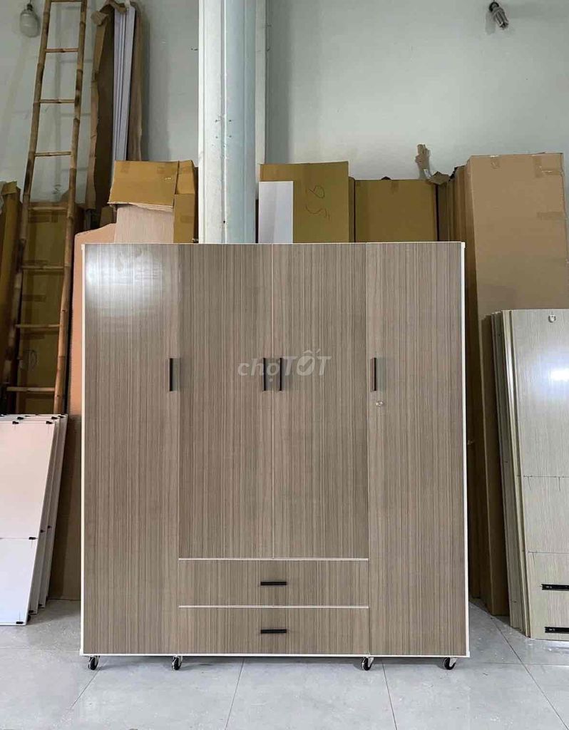 Tủ nhựa Đài Loan vân gỗ 1m8x1m65. Mua bán Tủ, kệ gia đình tại Quận 7 Tp Hồ Chí Minh được đăng bởi Hong Le hình 1