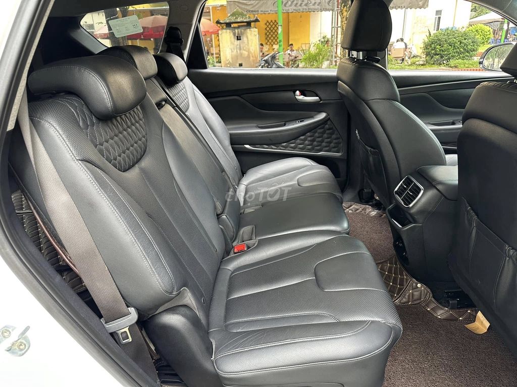 Hyundai SantaFe 2021 tiêu chuẩn 2.5 - 75,000 km.. Mua bán Ô tô tại Thành phố Thủ Đức Tp Hồ Chí Minh được đăng bởi Đức Tứ Bánh hình 10
