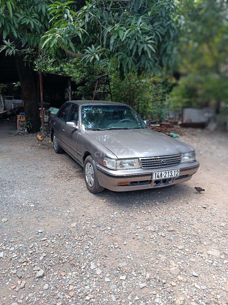 Toyota Cressida 1993 photo 3