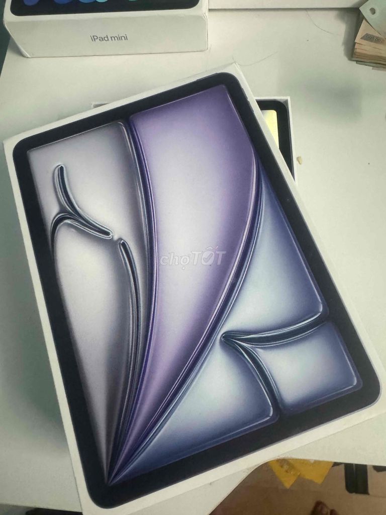 Apple iPad Air M3 128GB Mới. Mua bán Máy tính bảng tại Quận Hoàng Mai Hà Nội được đăng bởi chu  hình 1