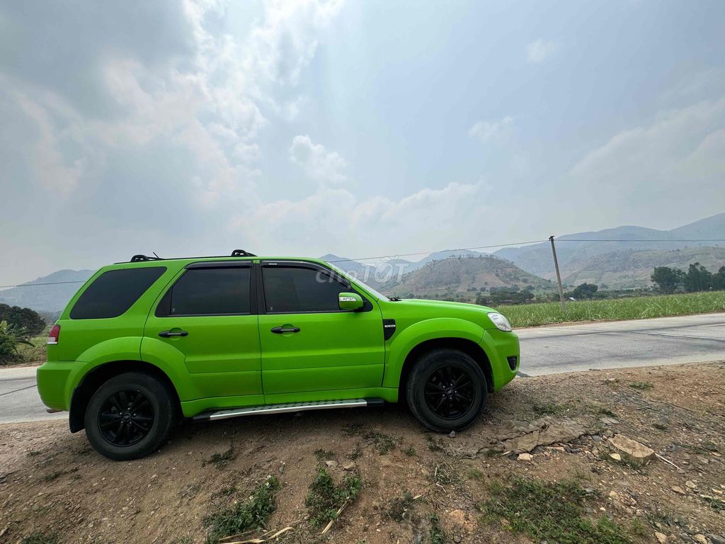 Ford Escape 2009 2.3 XLS Xanh nhám. Mua bán Ô tô tại Thành phố Thuận An Bình Dương được đăng bởi Hưng hình 2