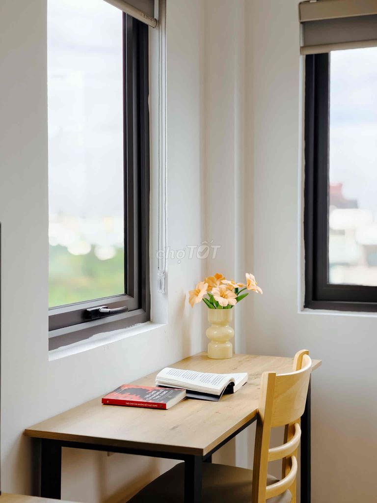 Cho thuê CHDV Studio mới tinh Ngõ 690 Lạc Long Quân, gần Lotte Tây Hồ