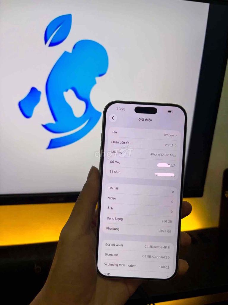 Apple iPhone 17 Pro Max 256GB Mỹ 99%. Mua bán Điện thoại tại Thành phố Long Khánh Đồng Nai được đăng bởi Panda Store hình 1
