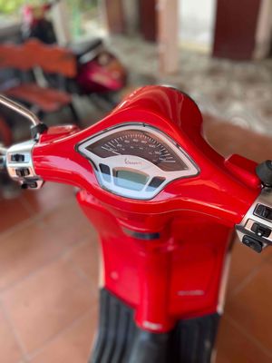 Piaggio Vespa Primavera 2016 Đỏ