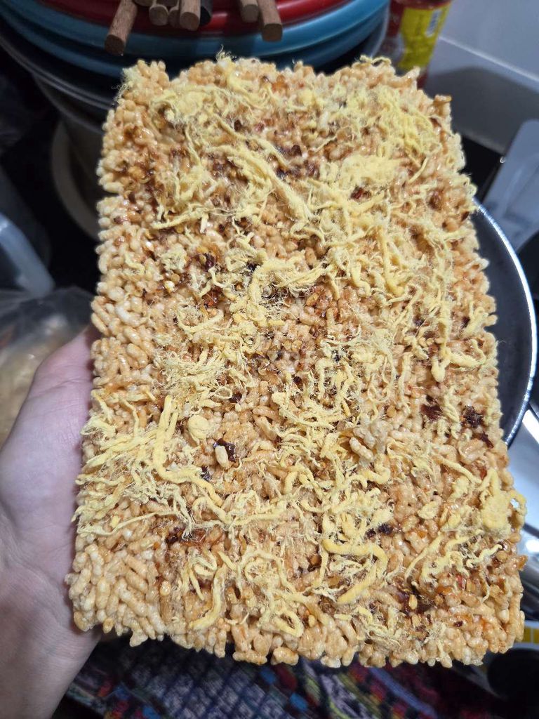 Cơm cháy Nếp Chà bông Giòn. Mua bán Đồ ăn, thực phẩm và các loại khác tại Thành phố Thủ Đức Tp Hồ Chí Minh được đăng bởi Oanh Lê hình 1