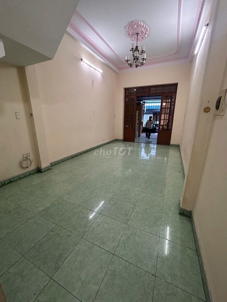 Cho thuê nhà 4 phòng ngủ tại Ngũ Hành Sơn, Đà Nẵng — ảnh 1