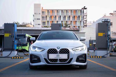 BMW 430i Convertible 2023