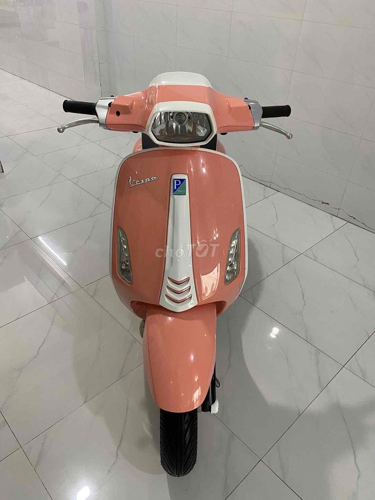 vespa hồng, ngay giao cccd, zin êm đẹp. Mua bán Xe máy tại Quận Tân Phú Tp Hồ Chí Minh được đăng bởi Thái Hải Đăng hình 3