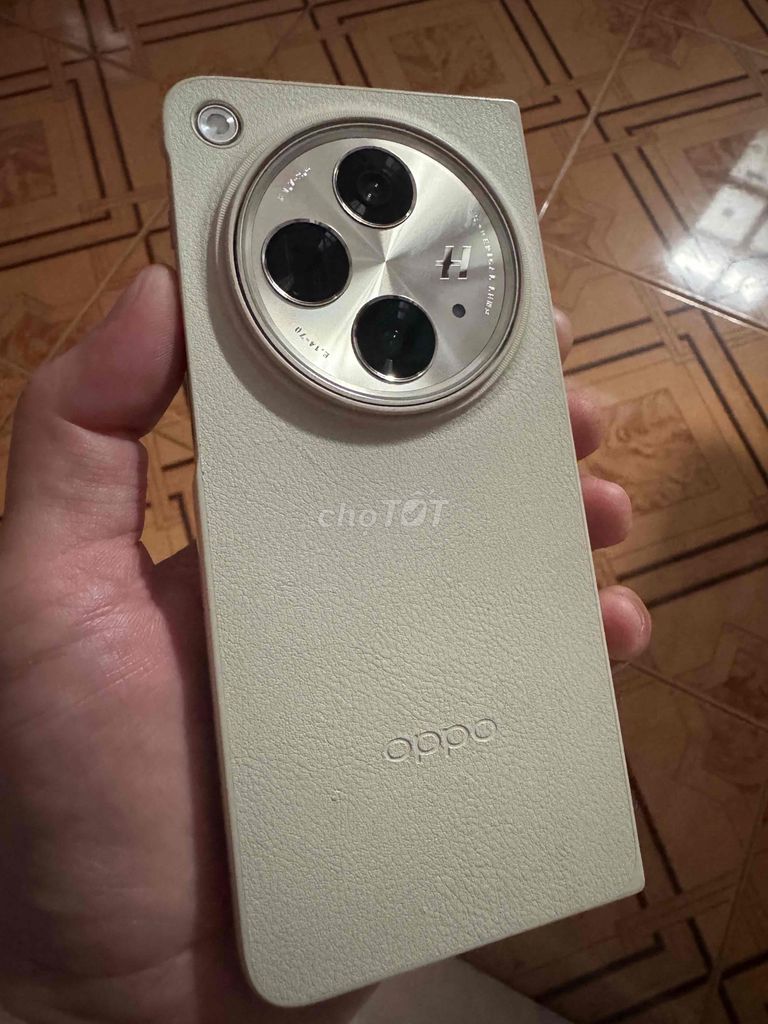 Oppo Find N3 512GB Vàng mới 95%. Mua bán Điện thoại tại Huyện Thống Nhất Đồng Nai được đăng bởi Hoàng Vũ hình 1