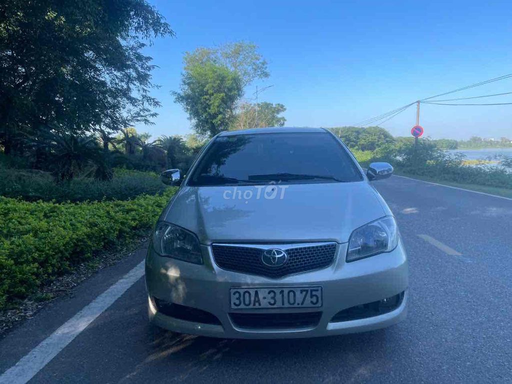 Toyota Vios G 2007  máy 1.5L  số sàn . chính chủ. Mua bán Ô tô tại Quận Tây Hồ Hà Nội được đăng bởi Hang hình 2