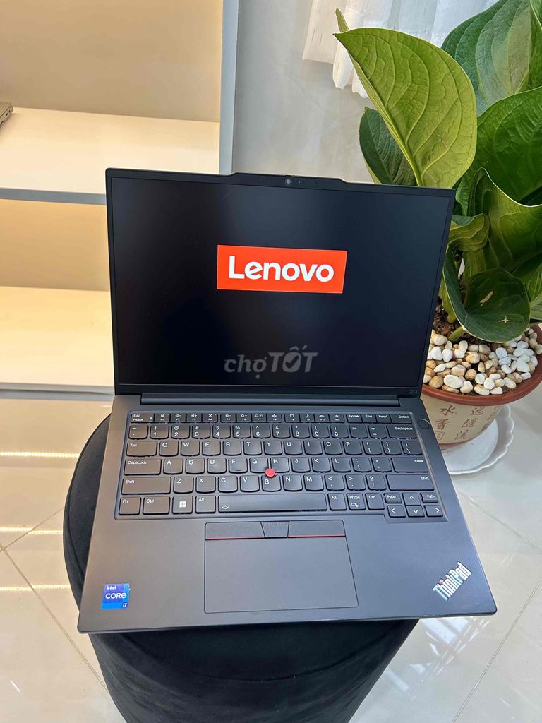 ThinkPad E14 Gen 5 i7-1355U Ram 24GB SSD 512GB. Mua bán Laptop tại Quận Tân Bình Tp Hồ Chí Minh được đăng bởi Laptop YG hình 1