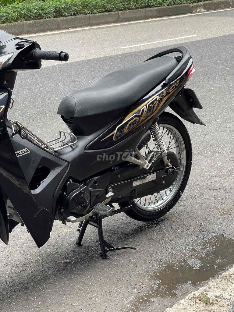 Honda Wave Alpha 110 2019 Đen 12.000km. Mua bán Xe máy tại Quận Đống Đa Hà Nội được đăng bởi Hà hình 4