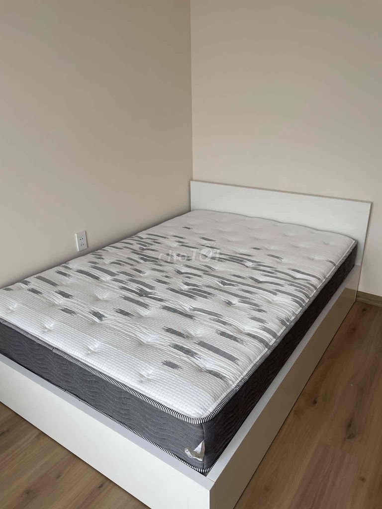 Pass Giường + Nệm lò xo ZINUS Trắng 140x200x25cm. Mua bán Giường, chăn ga gối nệm tại Quận 7 Tp Hồ Chí Minh được đăng bởi Trịnh Chinh hình 1