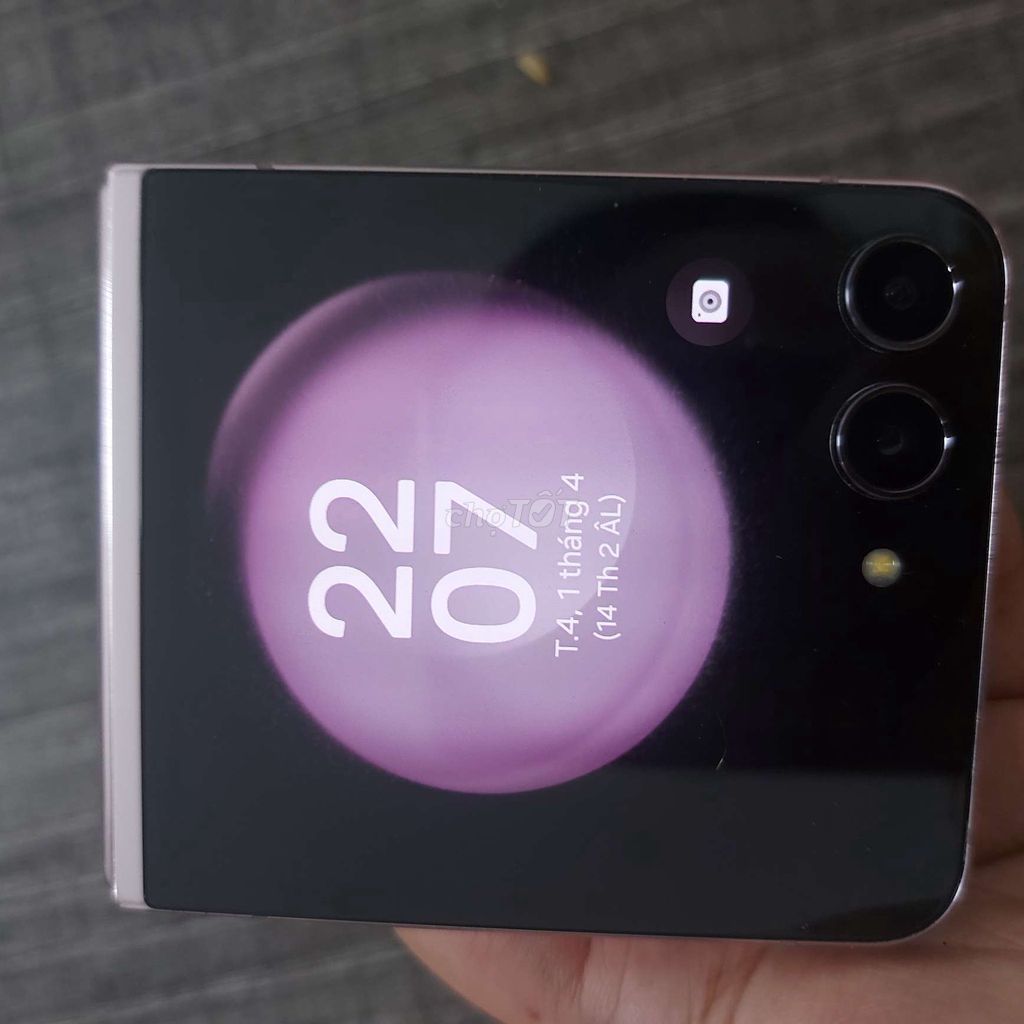 ZFlip 5 512Gb Hồng 1 dốm nhiễu màn dưới. Mua bán Điện thoại tại Quận Gò Vấp Tp Hồ Chí Minh được đăng bởi Thảo Phương hình 1