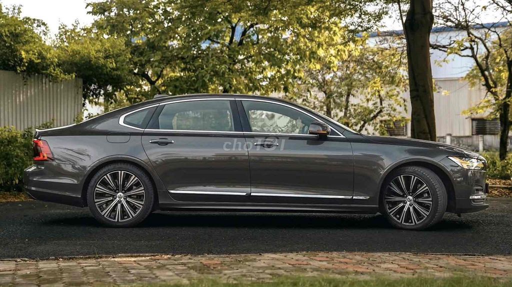Volvo S90 Inscription LWB B6 AWD 2022 - 47.000 km. Mua bán Ô tô tại Quận Bình Tân Tp Hồ Chí Minh được đăng bởi Hoàng Thọ hình 7