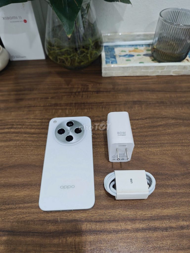 Oppo Find X8 5G 16/256 Trắng sạc 80w có ship COD. Mua bán Điện thoại tại Quận Hoàng Mai Hà Nội được đăng bởi Trần Ngọc Hiếu hình 1
