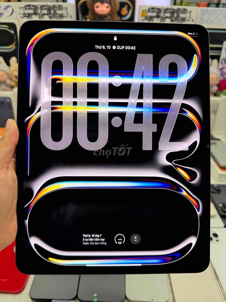 iPad Pro 13 inch M4 256GB Xám Pin 100 Zin Keng Đẹp. Mua bán Máy tính bảng tại Thành phố Thủ Đức Tp Hồ Chí Minh được đăng bởi Táo Uy Tín Chuyên Cung Cấp Sỉ Và Lẻ Tuyển Công Tác Viên hình 1