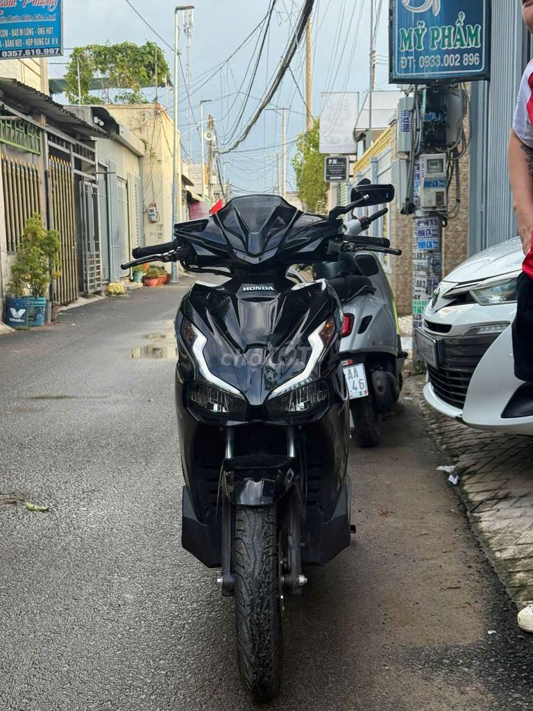 Air blade 160i 2025 bạc đen 98%. Mua bán Xe máy tại Huyện Long Điền Bà Rịa - Vũng Tàu được đăng bởi Tuấn hình 2