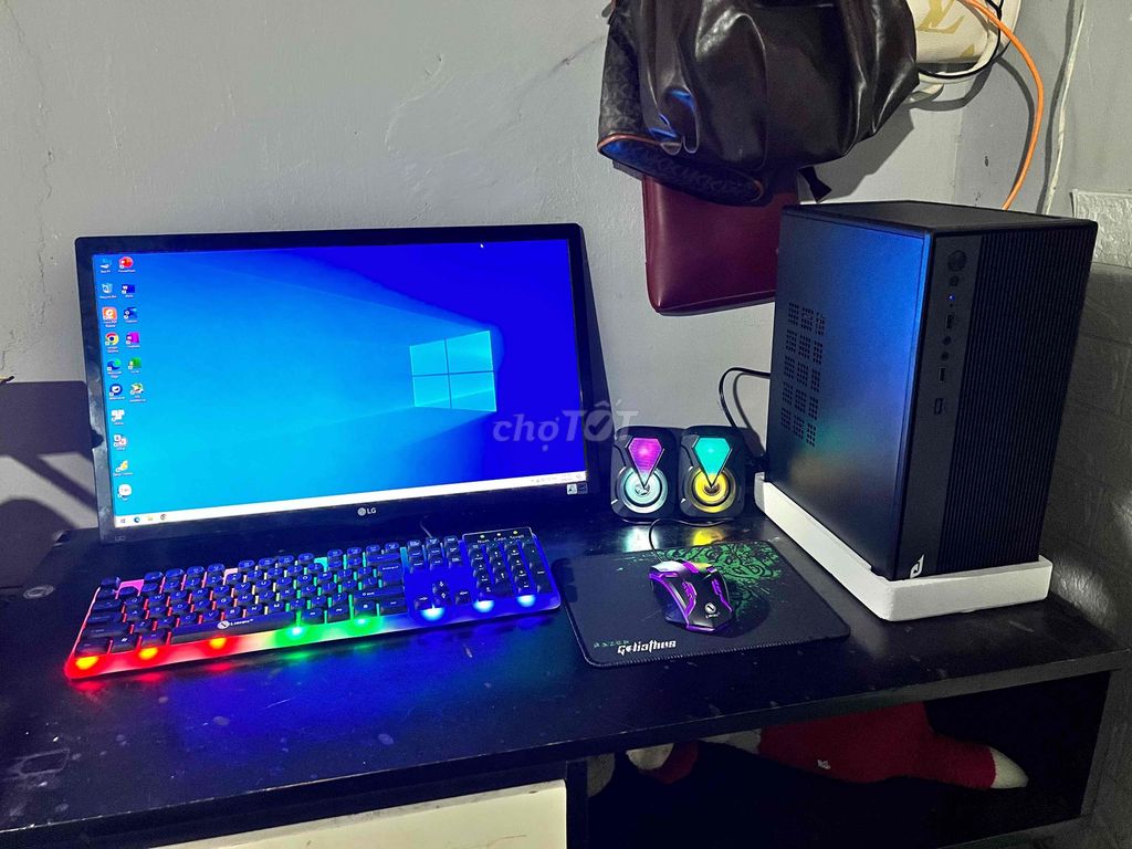 Bộ PC Gamming kèm Màn 24inch FHD ram 16gb vga 730. Mua bán Máy tính để bàn tại Quận Cái Răng Cần Thơ được đăng bởi LAPTOP PC Thành Nhân hình 1