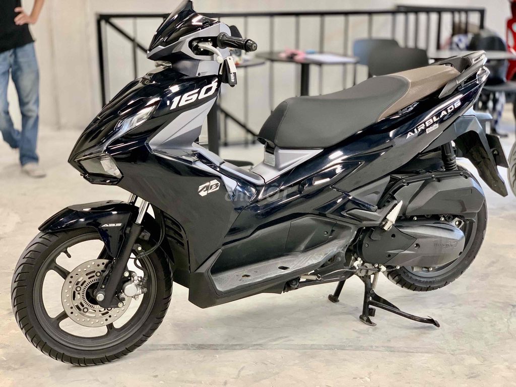 Honda Air Blade 160 ABS 2022 chính chủ 67 đẹp zin. Mua bán Xe máy tại Thành phố Thủ Đức Tp Hồ Chí Minh được đăng bởi Khương Phan hình 14