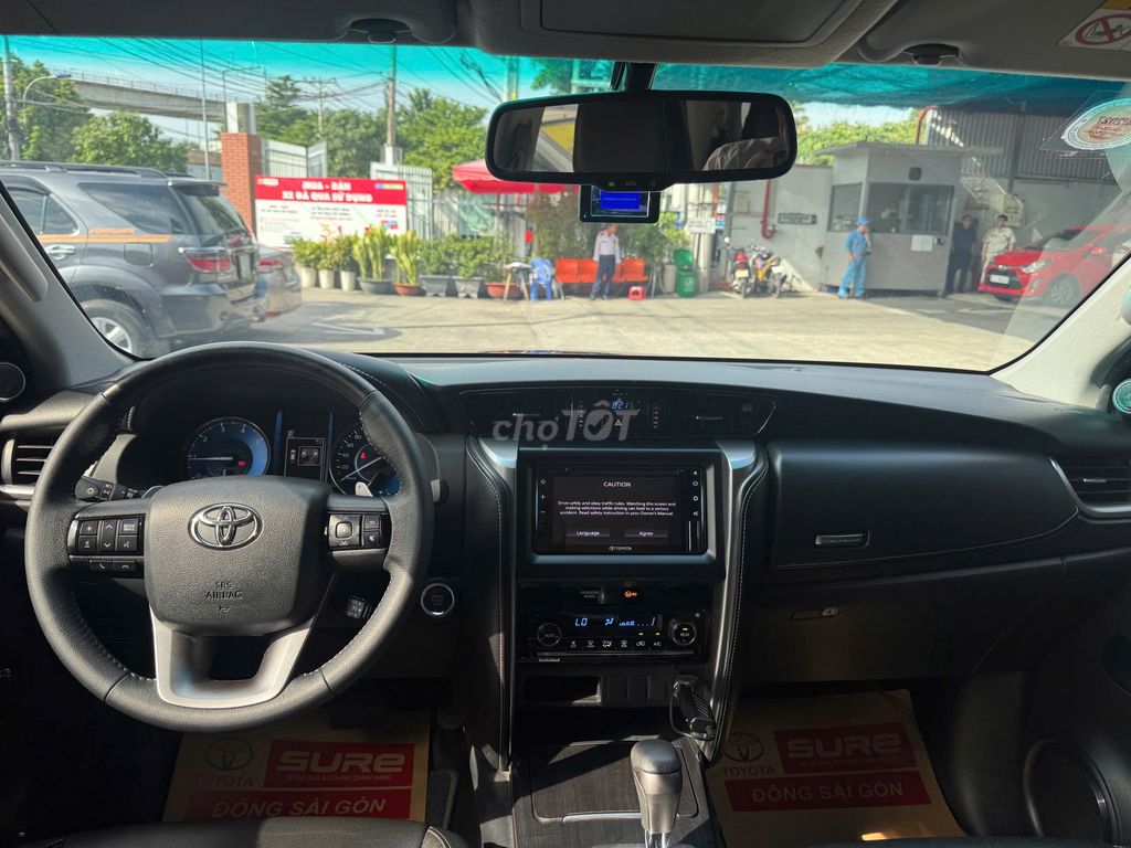 Fortuner 2.4AT 4x2 2020 - 46.864 km - Giá Còn Giảm. Mua bán Ô tô tại Thành phố Buôn Ma Thuột Đắk Lắk được đăng bởi Vũ Phong Toyota Sure Xe Cũ Chính Hãng hình 8