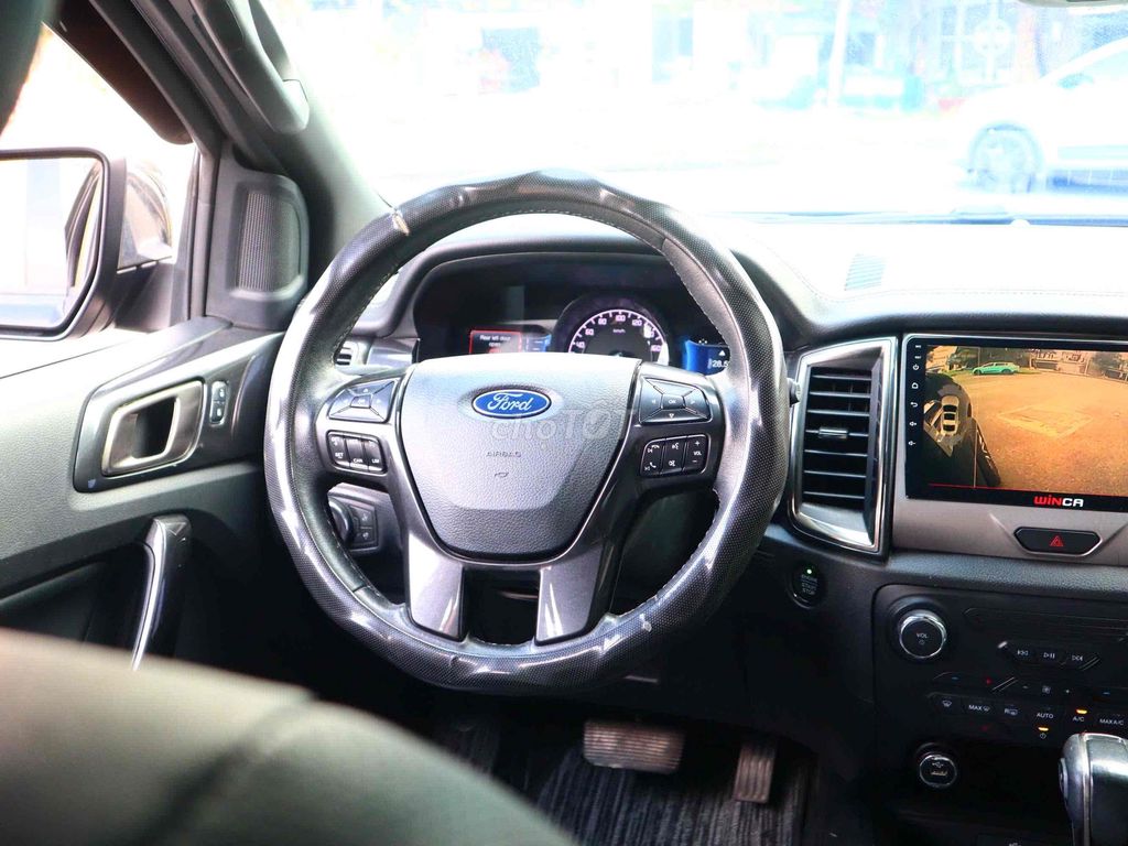 Ford Everest 2021 Titanium 2.0L AT 4x2 - 85000km. Mua bán Ô tô tại Quận Gò Vấp Tp Hồ Chí Minh được đăng bởi Nam 48 AUTO hình 14