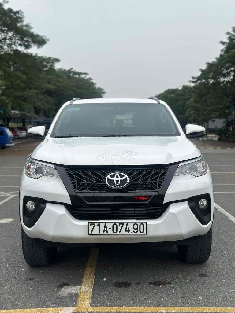 Toyota Fortuner 2019 2.7V 4x2 AT - 76000 km