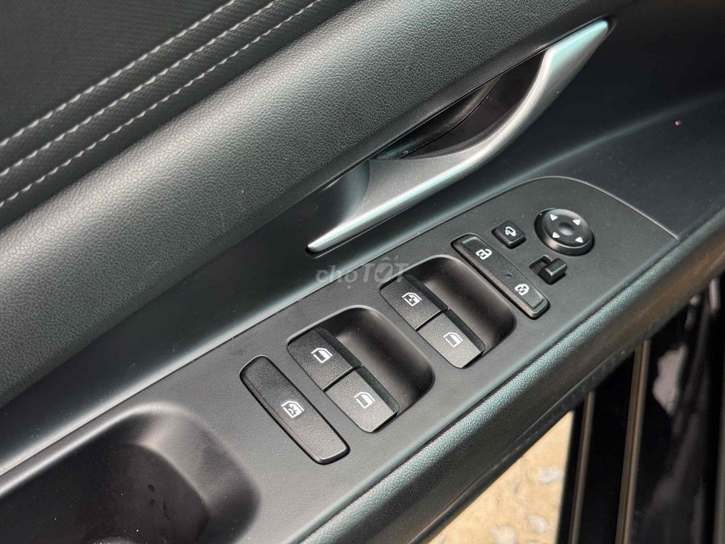 Hyundai Elantra 2023 1.6 AT Đặc biệt - 42000 km. Mua bán Ô tô tại Quận Cái Răng Cần Thơ được đăng bởi Hồng Ngọc Carpla Chuyên mua bán Ô tô qua sử dụng hình 12
