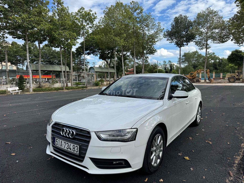 Xe Gia Đình Audi A4 DKi 2014  - Zin siêu đẹp. Mua bán Ô tô tại Quận Bình Tân Tp Hồ Chí Minh được đăng bởi Mr Tan hình 1
