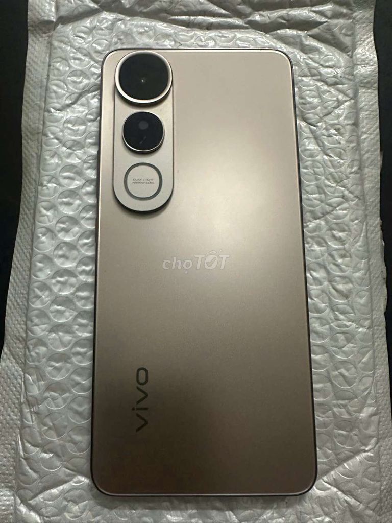 Vivo V50 Lite 8GB 256GB Vàng. Mua bán Điện thoại tại Thành phố Thủ Đức Tp Hồ Chí Minh được đăng bởi Phi Hồ hình 1