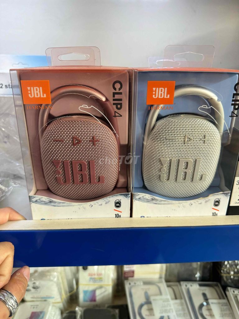 Loa Bluetooth JBL Clip 4 new giá cực iu. Mua bán Tivi, Âm thanh tại Thành phố Bến Tre Bến Tre được đăng bởi HươngGiangmobile hình 1