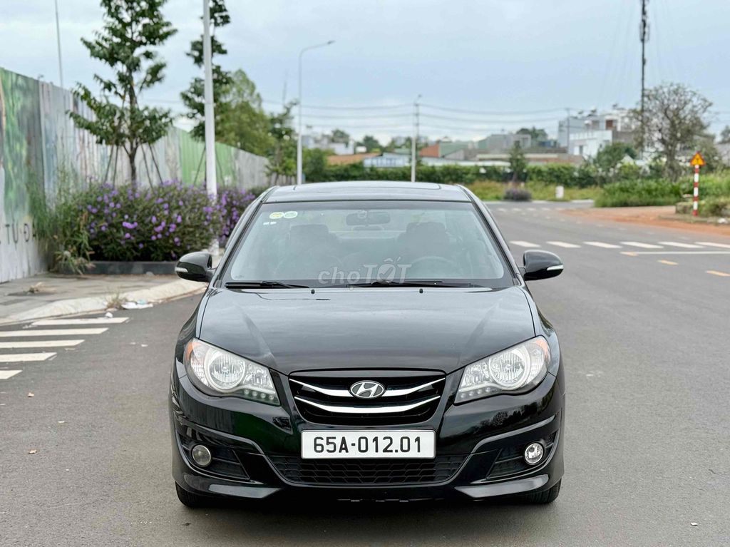 Hyundai Avante 2011 1.6 AT - 128000 km. Mua bán Ô tô tại Thành phố Dĩ An Bình Dương được đăng bởi Nguyễn Thành Công hình 1
