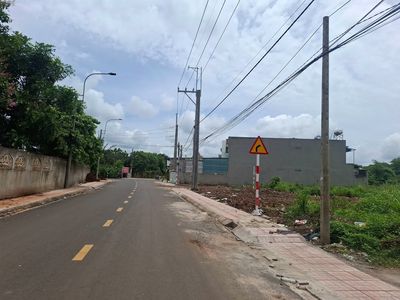 HIẾM CÓ KHÓ TÌM – ĐẤT ĐẸP FULL THỔ CƯ NGAY PHƯỜNG LONG KHÁNH. Mua bán đất tại Thành phố Long Khánh Đồng Nai được đăng bởi THUY NGUYEN