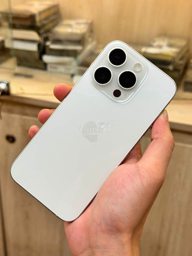 Apple iPhone 15 Pro 128GB Trắng 100%. Mua bán Điện thoại tại Quận Cầu Giấy Hà Nội được đăng bởi Hội Đồ Điện Tử hình 1