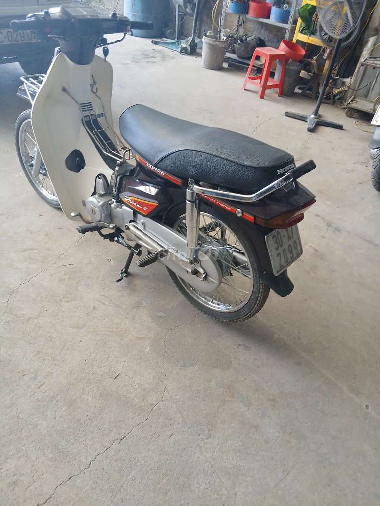 Honda Dream Việt 2010 màu nâu