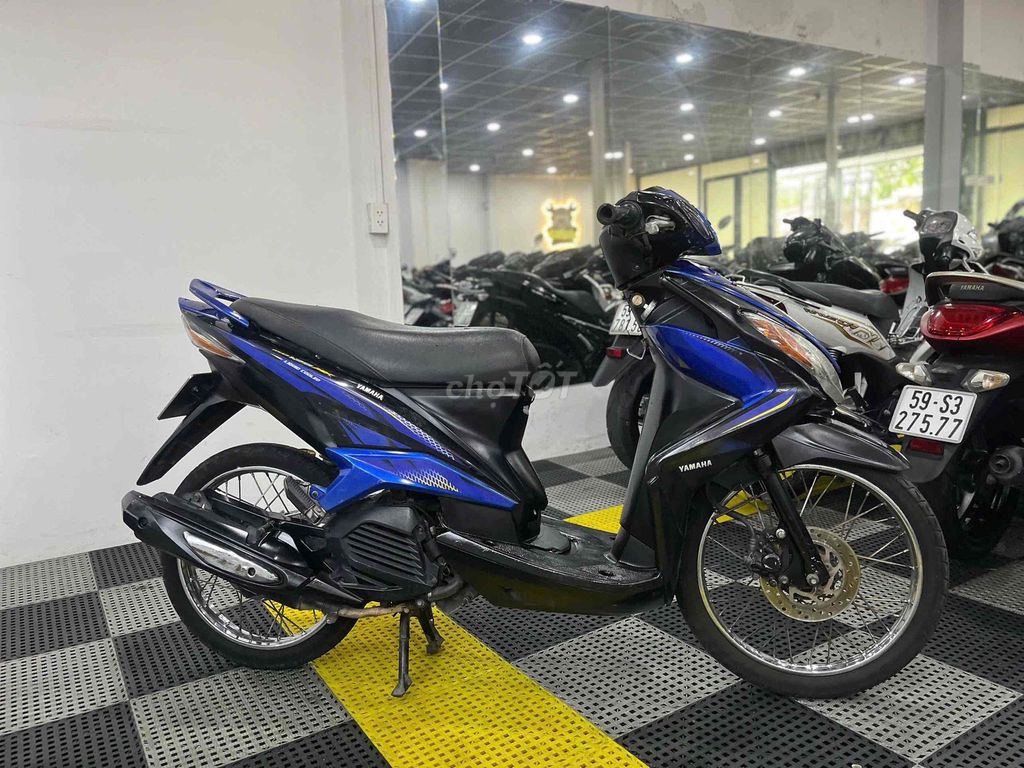 Yamaha Luvias biển SG dàn áo liền lạc, máy bao êm