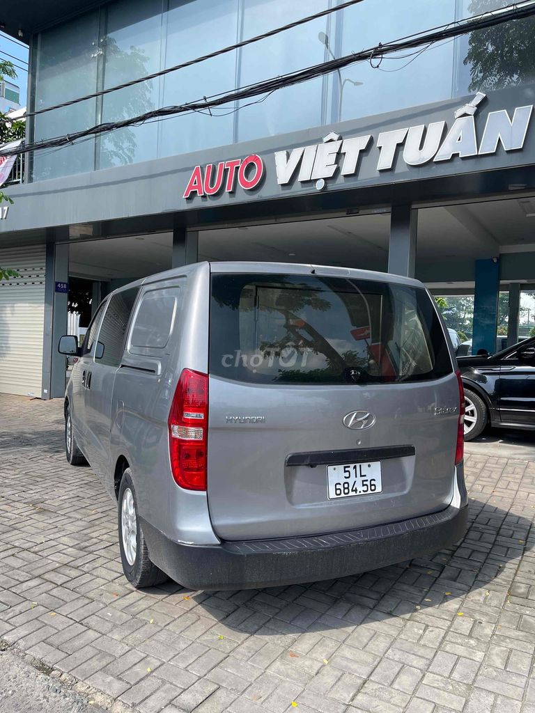Hyundai Starex 2011 2.5D MT - 130000 km. Mua bán Ô tô tại Quận 7 Tp Hồ Chí Minh được đăng bởi Lethai hình 6