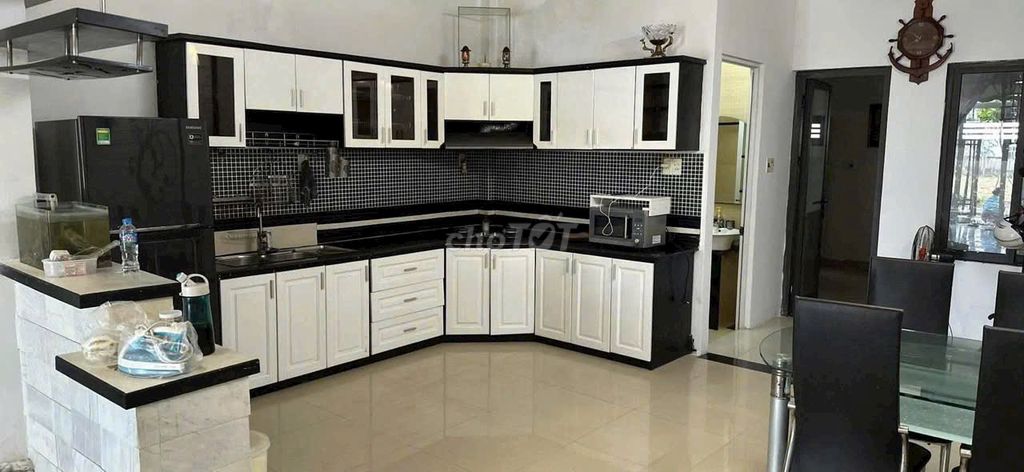 Rent · 3 bd · 100 м² · Quận Cẩm Lệ, ул. Đường Bùi Vịnh